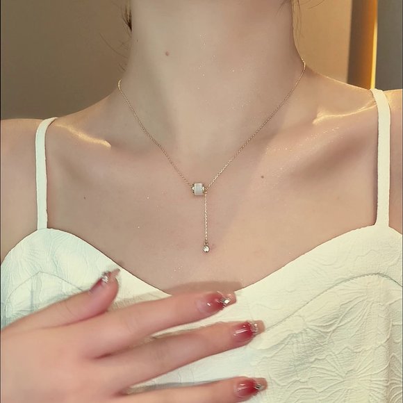 GOLICC White Small Waist Necklace - Picture 6 of 11